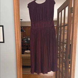 New Banana Republic sateen dress size 12 petite